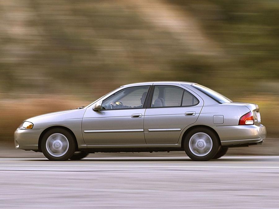  Nissan Sentra 1999 года  (фото 20 из 25)